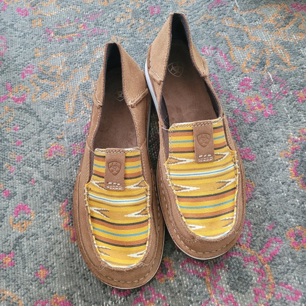 Ariat Shoes Womens Size 8b Brand New